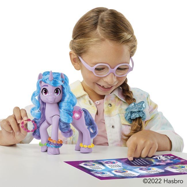 MY LITTLE PONY SEE YOUR SPARKLE FIGURINA IZZY MOONBOW 15CM VIVF3870