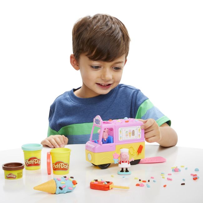 PLAY DOH PEPPA PIG SI MASINA DE INGHETATA VIVF3597