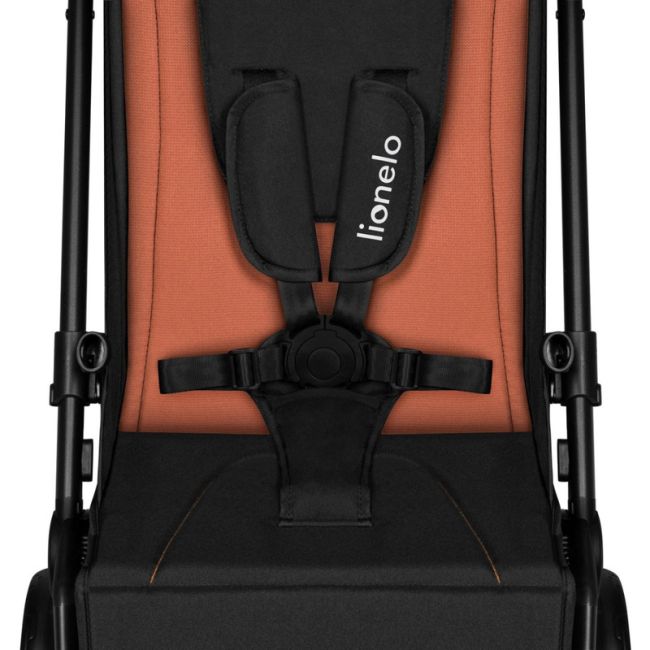 Lionelo - Carucior sport Cloe, De la nastere, Cu accesorii, Cadru din aluminiu, 0-22 kg, Usor, Pliabil cu o singura mana, Ideal pentru toate tipurile de suprafete, Maro BYNLO-CLOE_BROWN_RUST