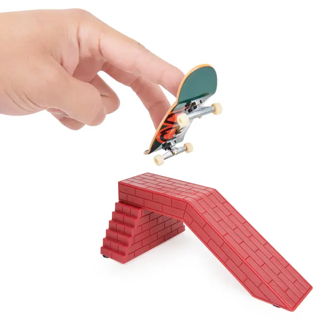 TECH DECK PACHET CU OBSTACOL FINGERBOARD GONZALES VIV6061574_20139400