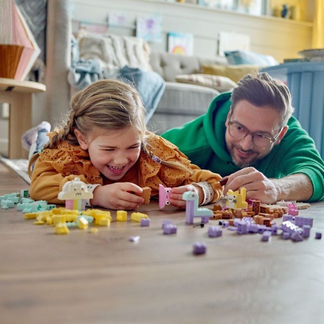 LEGO CLASSIC DISTRACTIE CREATIVA IN CULORI PASTELATE 11028 VIVLEGO11028