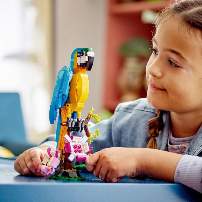 LEGO CREATOR PAPAGAL EXOTIC 31136 VIVLEGO31136