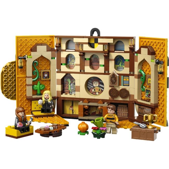 LEGO HARRY POTTER BANNERUL CASEI HUFFLEPUFF 76412 VIVLEGO76412