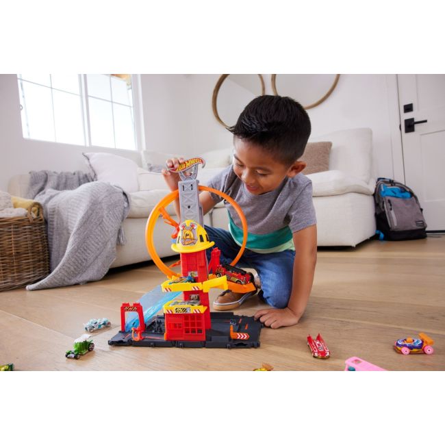HOT WHEELS STATIA DE POMPIERI SUPER LOOP VIVMTHKX41