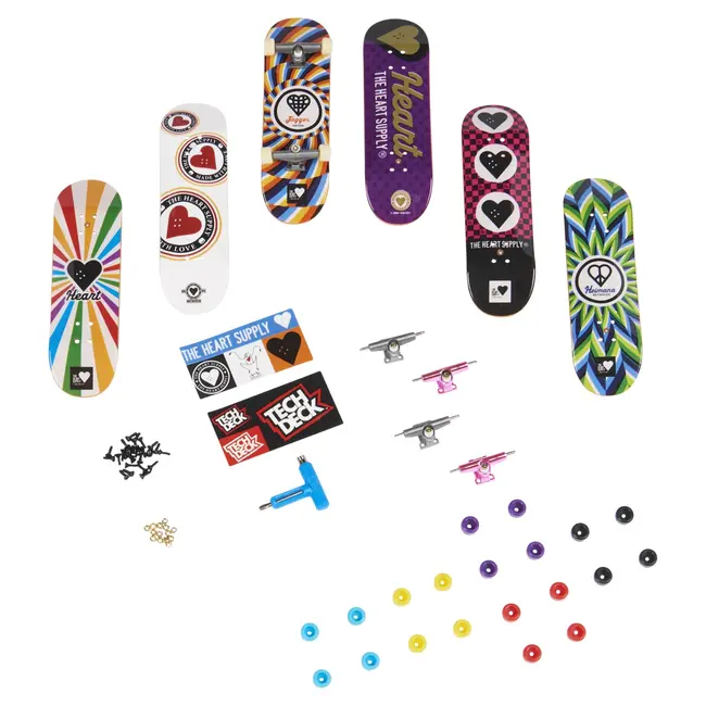 TECH DECK PACHET 6 PIESE CU ACCESORII FINGERBOARD HEART VIV6028845_20136711
