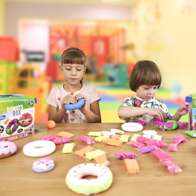 Set Air Clay  cu argila usoara pentru modelaj Lovin - 42 culori - Donuts Box KRTOK70109