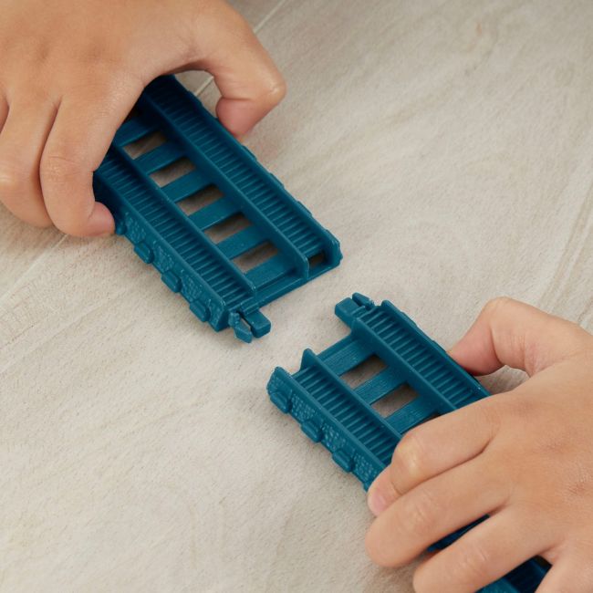 THOMAS SET DE JOACA CRYSTAL CAVES ADVENTURE CU LOCOMOTIVA MOTORIZATA THOMAS VIVMTHMC28