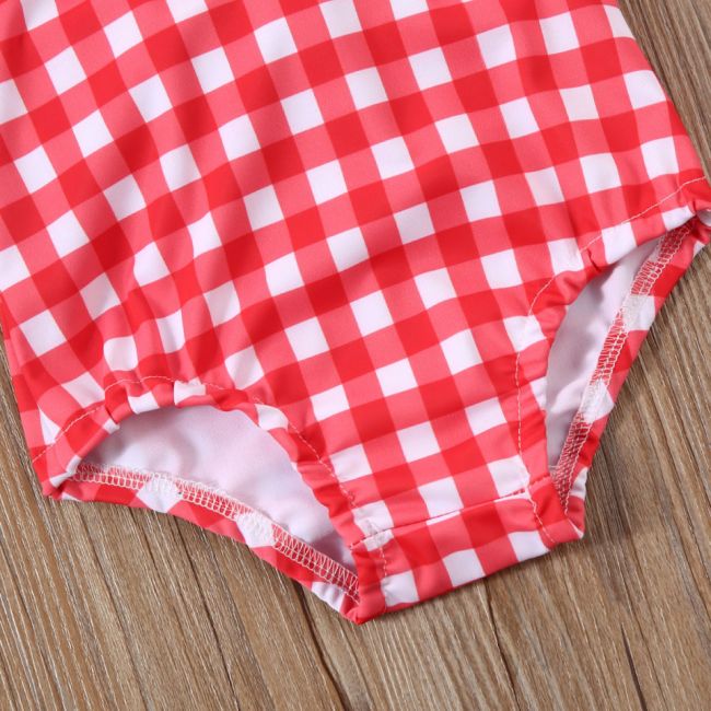 Costum de baie cu patratele rosii si bentita (Marime: 130) JEMdrl47b27