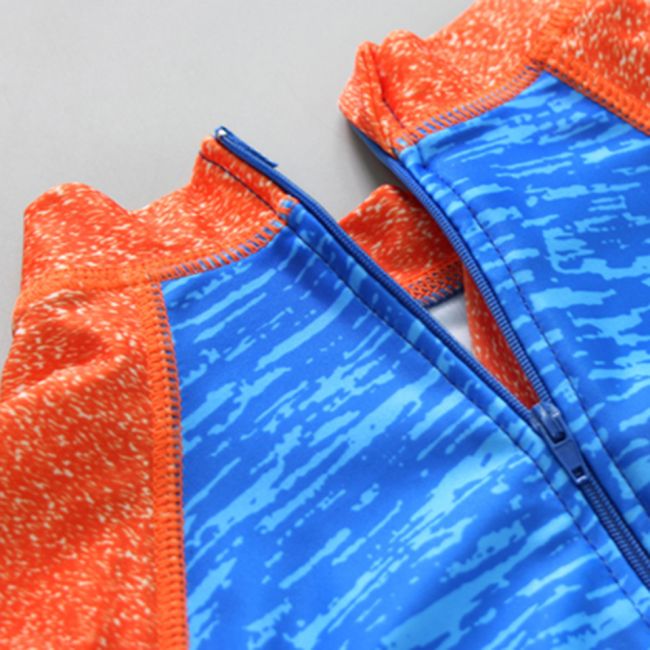 Costum intreg de surf cu rechin (Marime: M) JEMDRL543a2