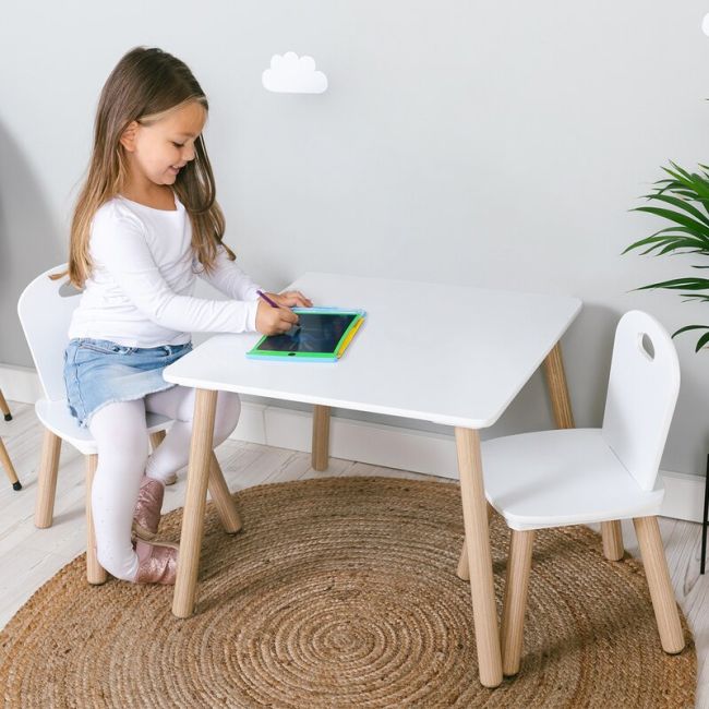 Set masuta si doua scaune pentru copii, Athena, Din lemn, FreeON, Alb BYN40437