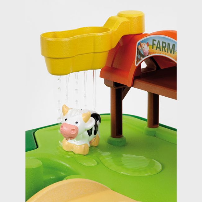 Masuta de joaca cu apa si nisip 2 in 1 - ferma john deere tk3948