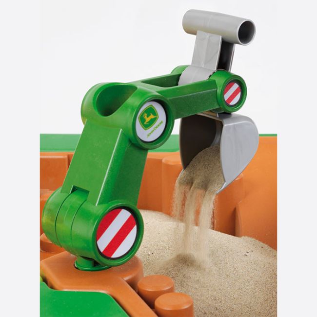 Masuta de joaca cu apa si nisip 2 in 1 - ferma john deere tk3948