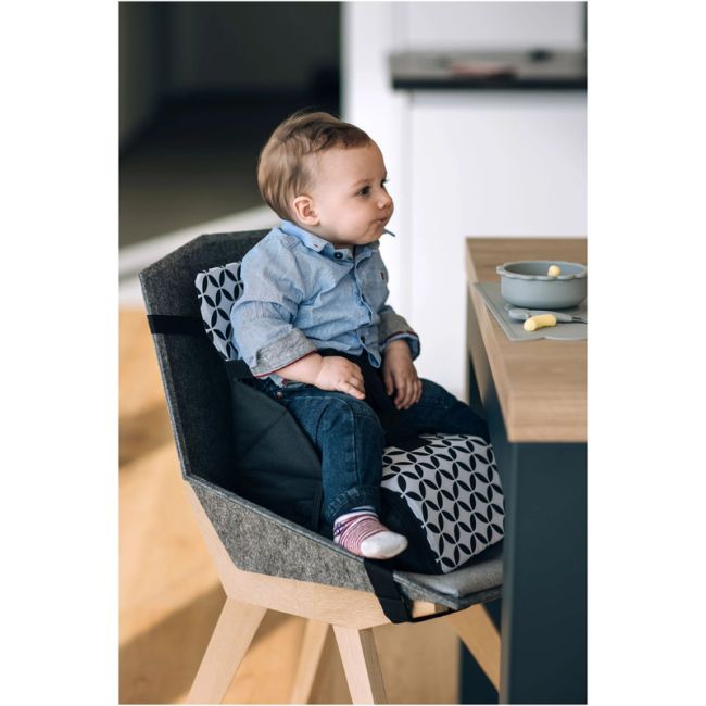 Inaltator scaun masa portabil 2 in 1, Fold and Go, FreeON, Black and White BYN48709