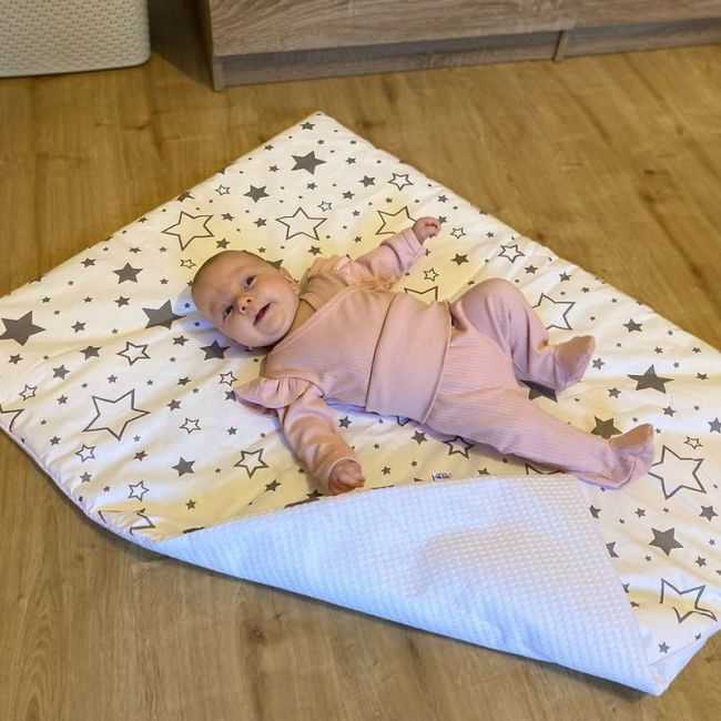 Paturica cu doua fete, Dimensiune mare 80x102 cm, Din materiale certificate Oeko Tex Standard 100, New Baby, Waffle white stars BYN43929