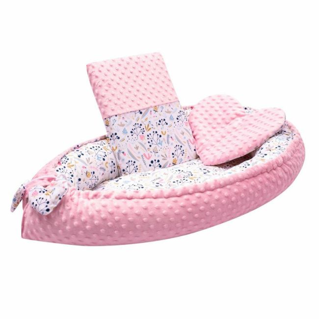 Set 3 piese Luxury, Baby Nest cu doua fete, Cu paturica si pernuta in forma de inima, New Baby, Minky Cranberries BYN46830