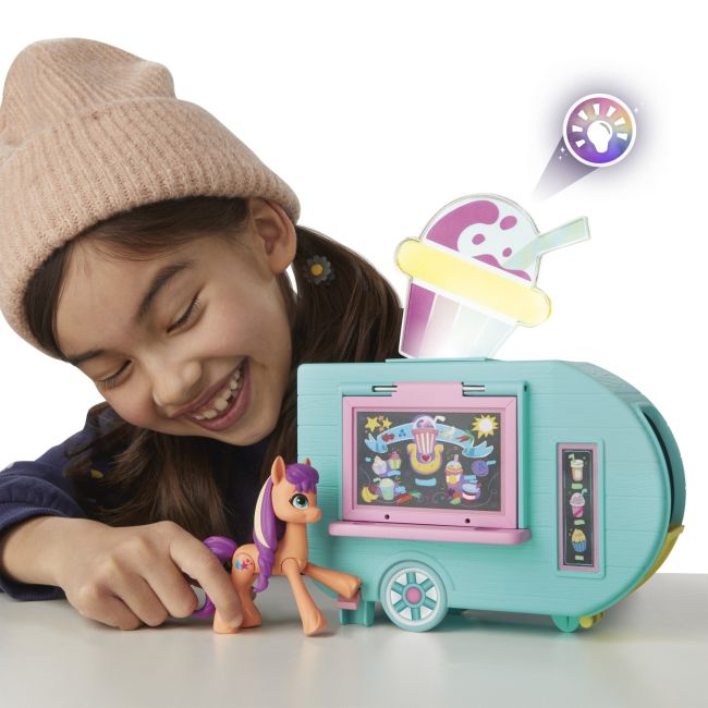 MY LITTLE PONY RULOTA DE SMOOTHIE A LUI SUNNY STARSCOUT VIVF6339