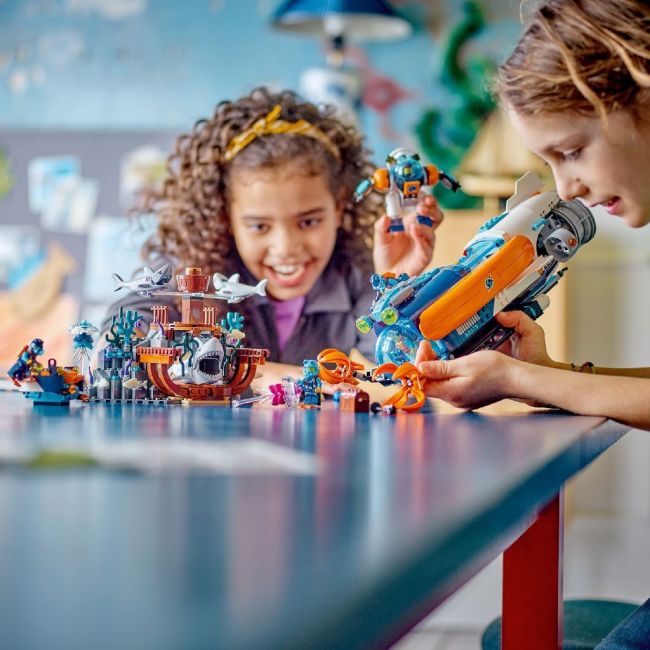 LEGO CITY SUBMARIN DE EXPLORARE LA MARE ADANCIME 60379 VIVLEGO60379