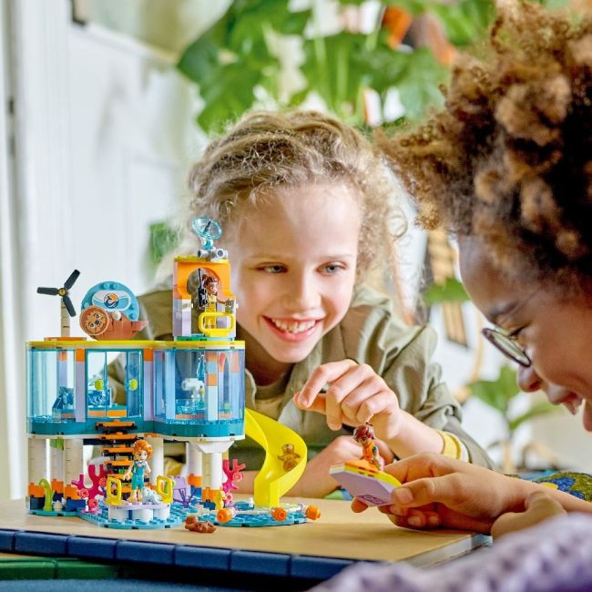 LEGO FRIENDS CENTRU DE SALVARE PE MARE 41736 VIVLEGO41736
