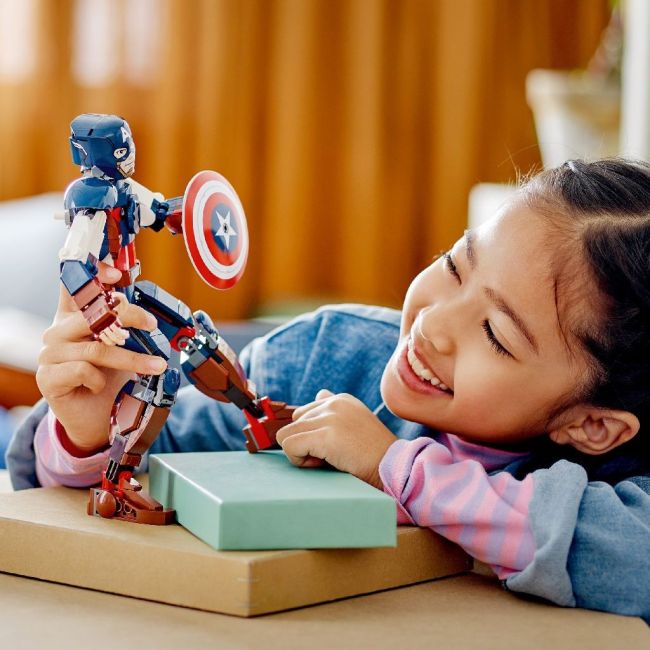 LEGO SUPER HEROES FIGURINA DE CONSTRUCTIE CAPTAIN AMERICA 76258 VIVLEGO76258