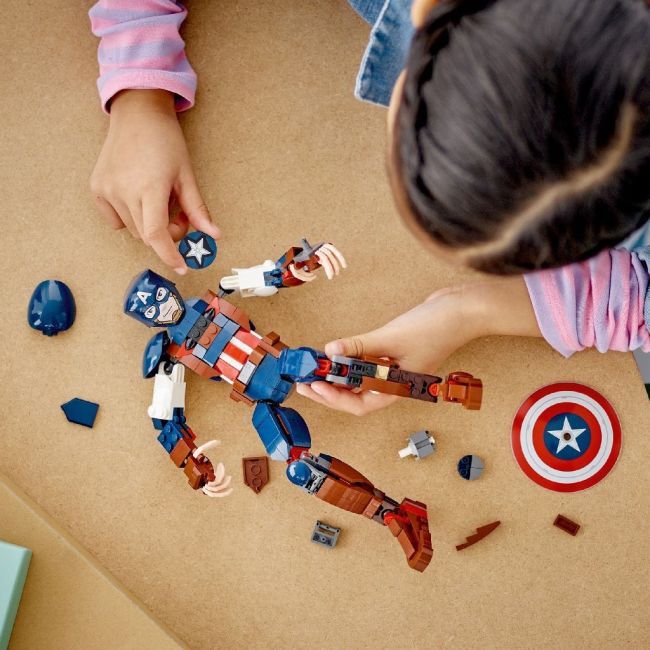 LEGO SUPER HEROES FIGURINA DE CONSTRUCTIE CAPTAIN AMERICA 76258 VIVLEGO76258