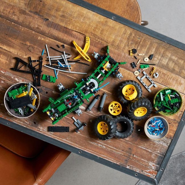 LEGO TECHNIC TRACTOR DE CORHANIT JOHN DEERE 948L II 42157 VIVLEGO42157