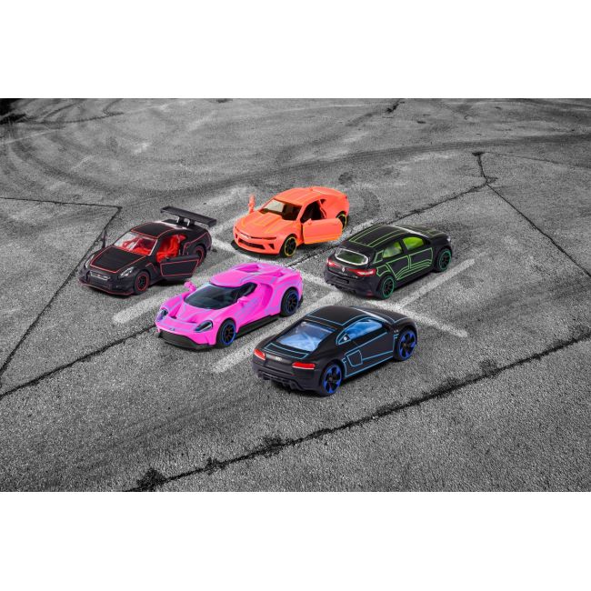 MAJORETTE SET 5 MASINUTE METALICE DE CURSE SCARA 1:64 VIV212053179