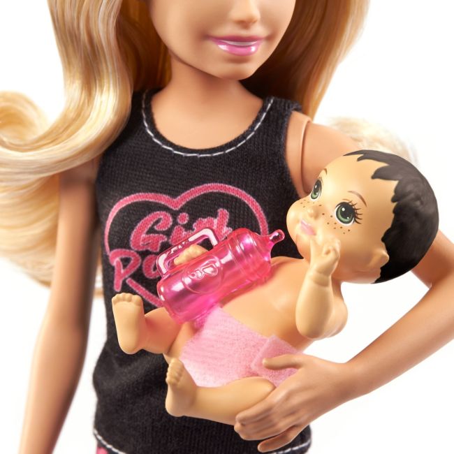 BARBIE PAPUSA SKIPPER FIRST JOBS BABYSITTER PAPUSA BLONDA VIVMTGRP10_GRP13