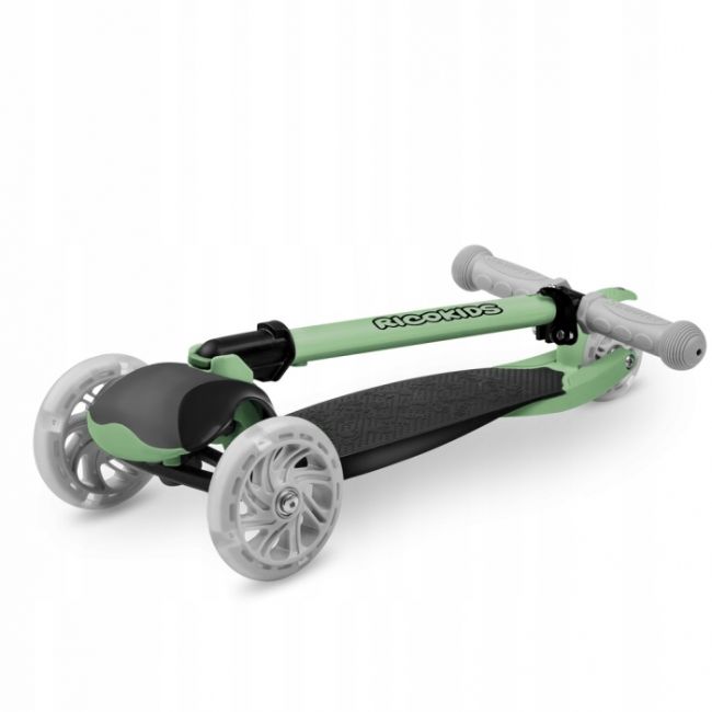 Trotineta cu roti cu led ricokids loco 765107 - verde cu negru edeedi765107