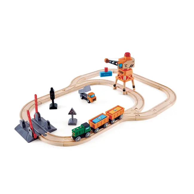Jucarie din lemn - Set tren de marfa cu macara (34 piese) TSGE3732A
