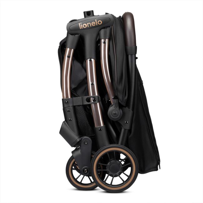 Lionelo - Carucior sport Julie One, De la nastere, Greutate redusa, Cu accesorii, Cadru din aluminiu, 0-22 kg, Conform cu standardele europene de securitate EN1888-1 si EN1888-2, Negru/Auriu BYNLO-JULIE_ONE_BLACK_GOLD
