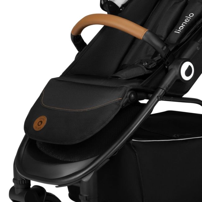 Lionelo - Carucior sport Natt, De la nastere, Cu accesorii si capotina XXL reglabila, 0 - 22 kg, Conform cu standardele europene de securitate EN1888-1, EN1888-2, Negru Onyx BYNLO-NATT_BLACK_ONYX
