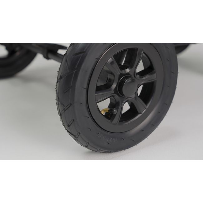 Lionelo - Carucior sport Natt, De la nastere, Cu accesorii si capotina XXL reglabila, 0 - 22 kg, Conform cu standardele europene de securitate EN1888-1, EN1888-2, Negru Onyx BYNLO-NATT_BLACK_ONYX