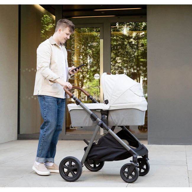 Joie - carucior pentru copii ultracompact 2 in 1 parcel, nastere - 22 kg, signature pine (carucior parcel pine + landou ramble xl pine) bbbs2112aapne000set