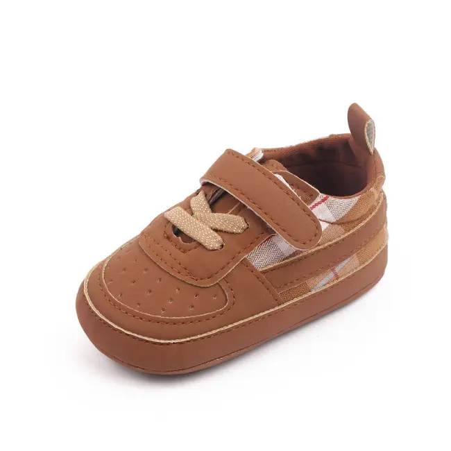 Pantofiori maro pentru baietei - Plaid MDD2779-1-c5