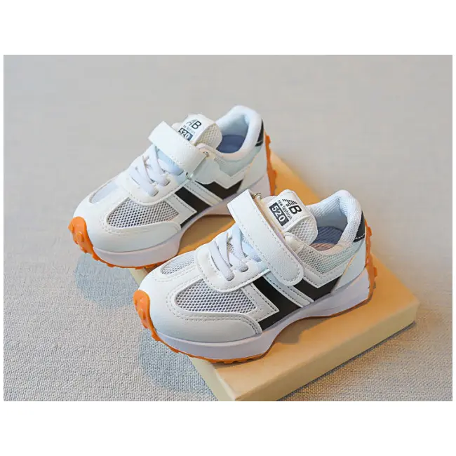 Adidasi albi pentru copii, cu insertii negre MDYY-H02-2-sa42