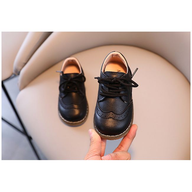 Pantofi negri cu sireturi pentru baietei (marime disponibila: marimea 27) liv182-2.marimea 27