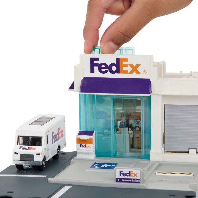 MATCHBOX SET ACTION DRIVERS CENTRUL DE COLETE FEDEX VIVMTHJT89_HLY62