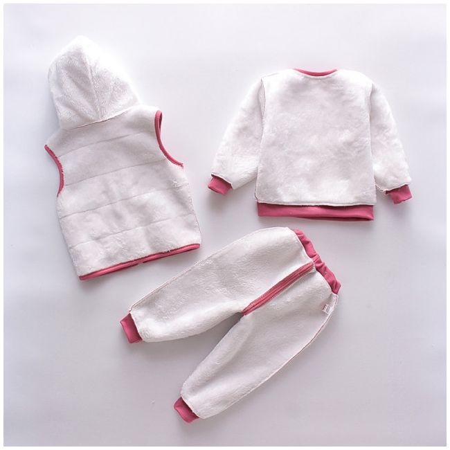 Costum imblanit din catifea - elefantel (marime disponibila: 3 ani) adoctsc46.3 ani