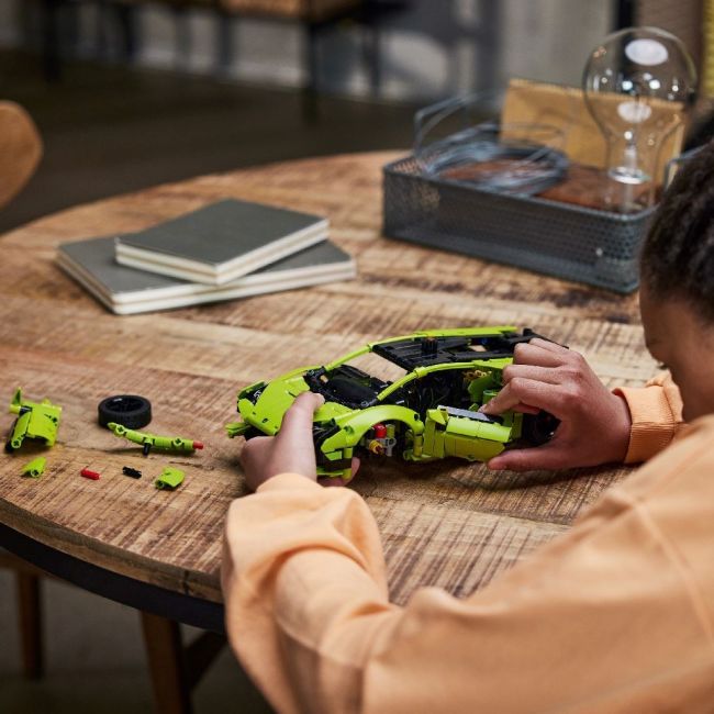 LEGO TECHNIC LAMBORGHINI HURACAN TECNICA 42161 VIVLEGO42161