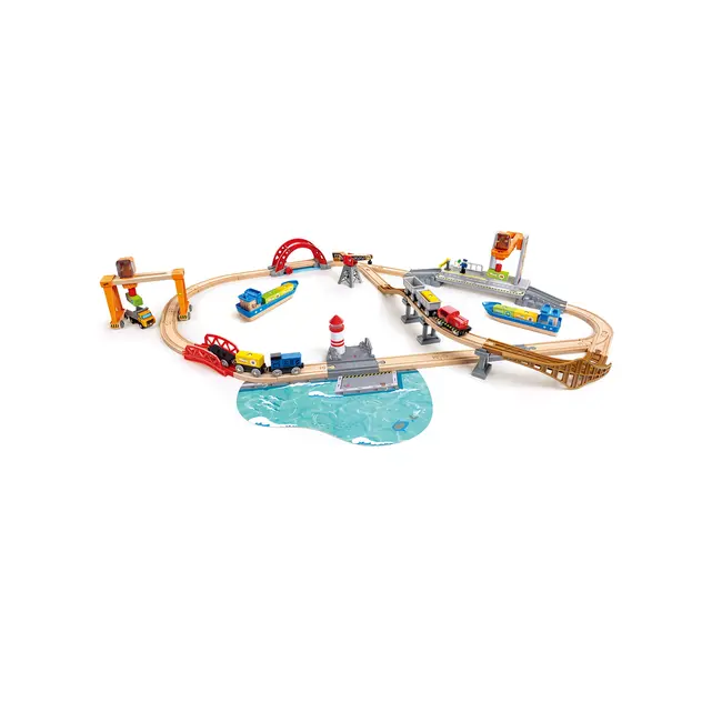 Jucarie din lemn - Set tren cu port de ridicare si incarcare TSGE3791A