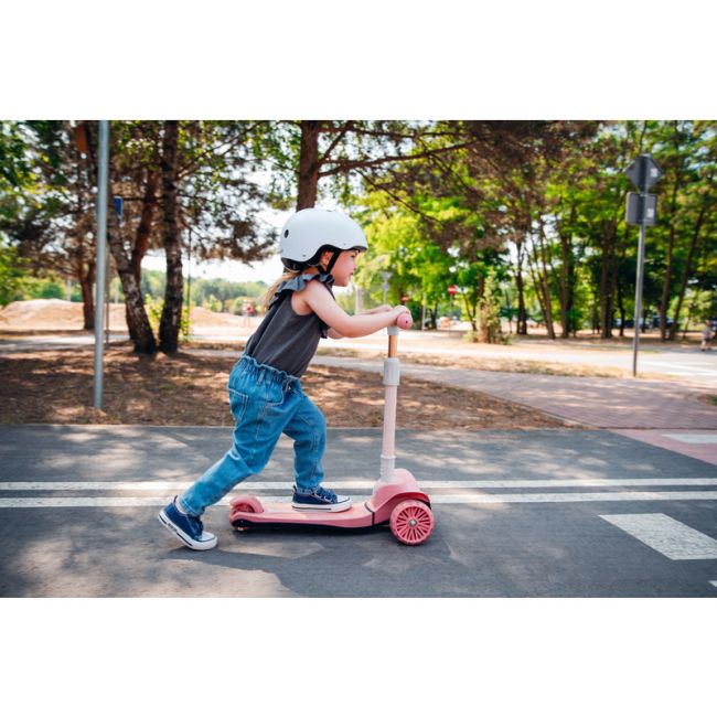 Lionelo - Trotineta Timy, Copii, Pliabila, Pana la 50 Kg, Cu design ergonomic, Cu lumini LED, 26,5 x 60 x 64-76 cm, 3 ani+, Roz BYNLOE-TIMMY_PINK_ROSE