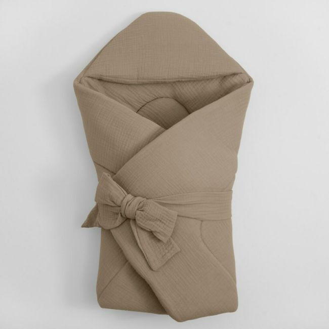 Paturica de infasat cu gluga, Cu multiple utilizari, Cu inchidere cu panglica cu fundita, Dimensiune 75x75 cm, Din muselina, Din materiale certificate Oeko Tex Standard 100, New Baby, Beige BYN52165