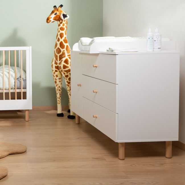 Comoda Childhome Wonder White 137x75x93 cm cu masa de infasat ERFCH-KO4DWW