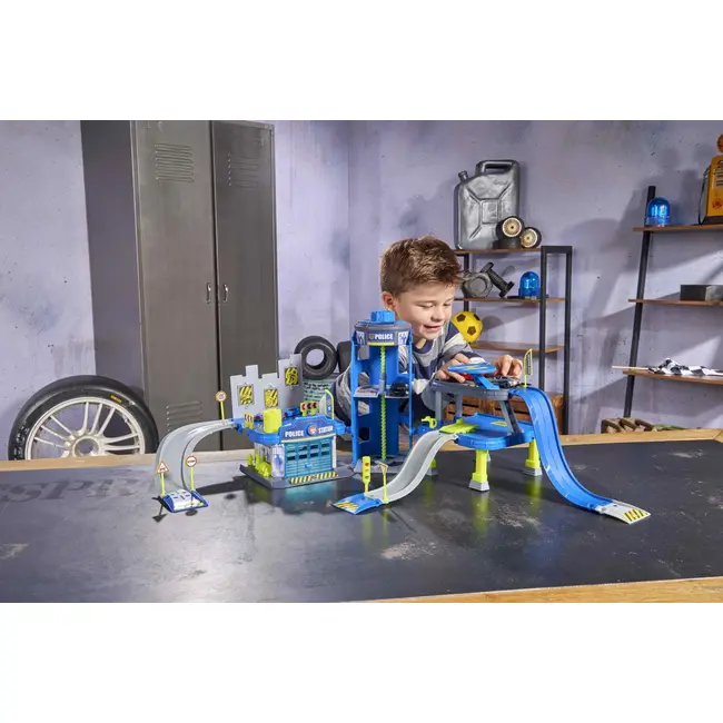 MAJORETTE CREATIX SET SECTIA DE POLITIE CU SUNETE SI LUMINI VIV212050030