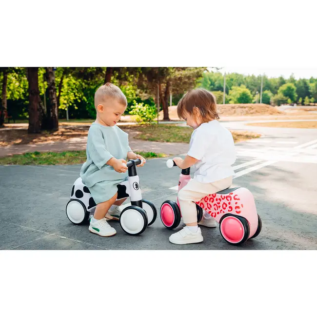 Lionelo - Bicicleta fara pedale, Sammy, Cu 4 roti, Din spuma EVA, Stabila, Manere moi, antiderapante, 12- 36 luni, Greutate maxima suportata 25 kg, Certificata EN 71-1:2014, EN 71-2:2011, EN 71-3:2019, Galben BYNLOE-SAMMY_YELLOW_HONEY