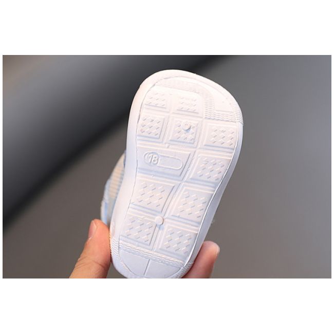 Pantofi imblaniti in carouri bleu - teddy (marime disponibila: 9-12 luni (marimea 20 incaltaminte)) mbby2329-2-s1.9-12 luni (marimea 20 incaltaminte)