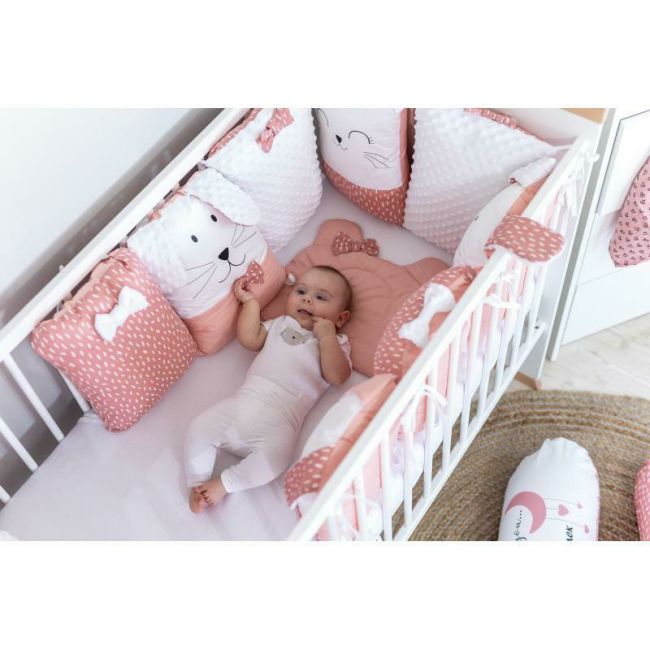 Set lenjerie patut 12 piese, Cu 8 aparatori laterale, Pernuta, Paturica, Husa pentru paturica, Cearceaf pentru saltele 120x60 cm sau 140x70 cm, Bubaba, Sleep Quardian Pink BYN45043