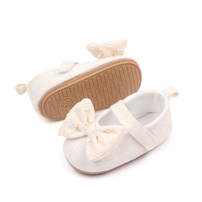 Pantofiori ivoire pentru fetite - silky (marime disponibila: 3-6 luni (marimea 18 incaltaminte)) ambxc3067-2-p01.3-6 luni (marimea 18 incaltaminte)