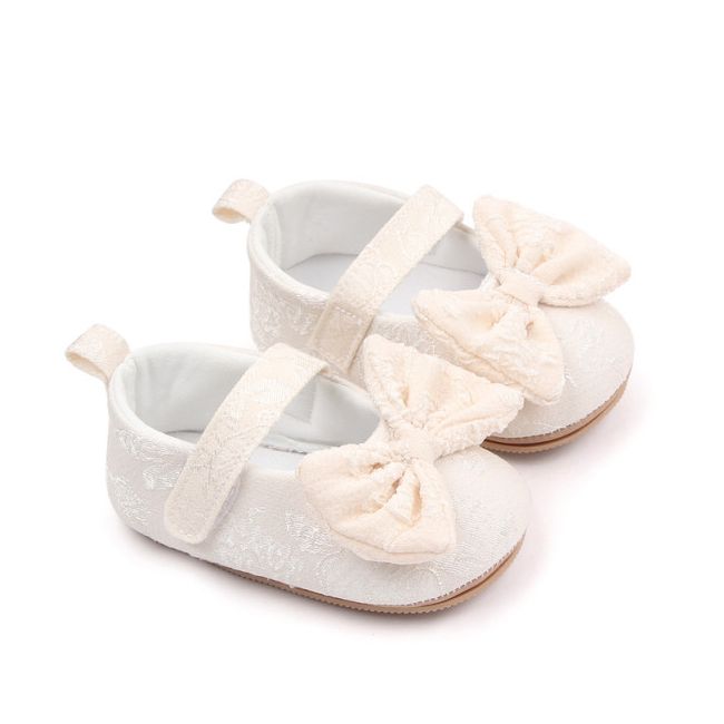 Pantofiori ivoire pentru fetite - silky (marime disponibila: 3-6 luni (marimea 18 incaltaminte)) ambxc3067-2-p01.3-6 luni (marimea 18 incaltaminte)