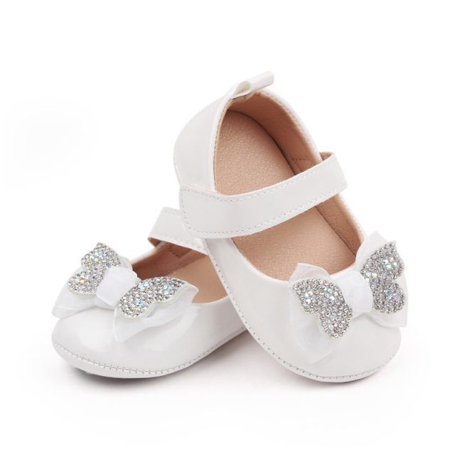 Pantofiori cu fluturas cu strasuri, albi, din lac MDBB3028-3-p8